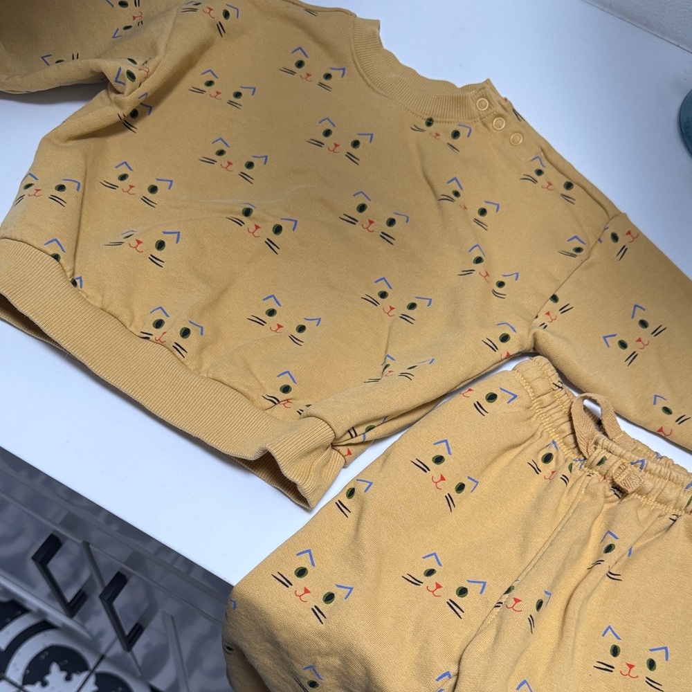 Hanna Anderson Yellow Cat Print Sweatshirt & Joggers Set